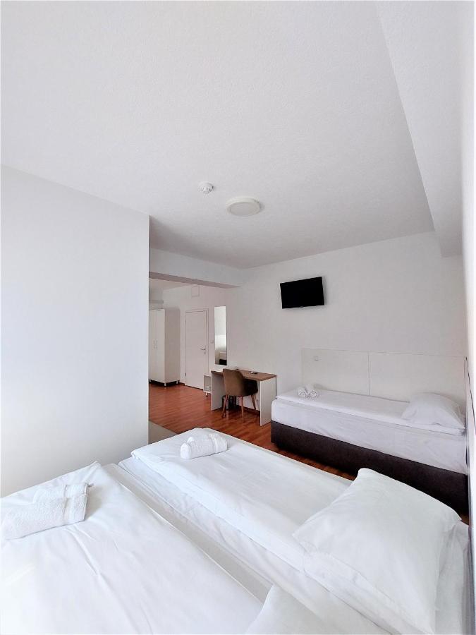 Orange Business Centar Apartments Сараево Екстериор снимка